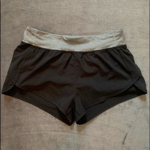 FOREVER 21 WORKOUT SHORTS